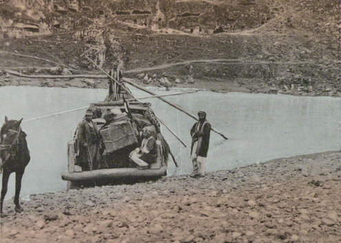 Navigating the Euphrates (Source: Hugo Grothe, Geographische Charakterbilder, Leipzig, 1909)