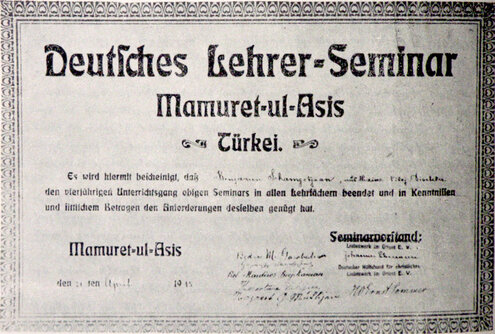 One of Mezire’s German teacher training school graduates of 1914: P. Jamgochian’s certificate